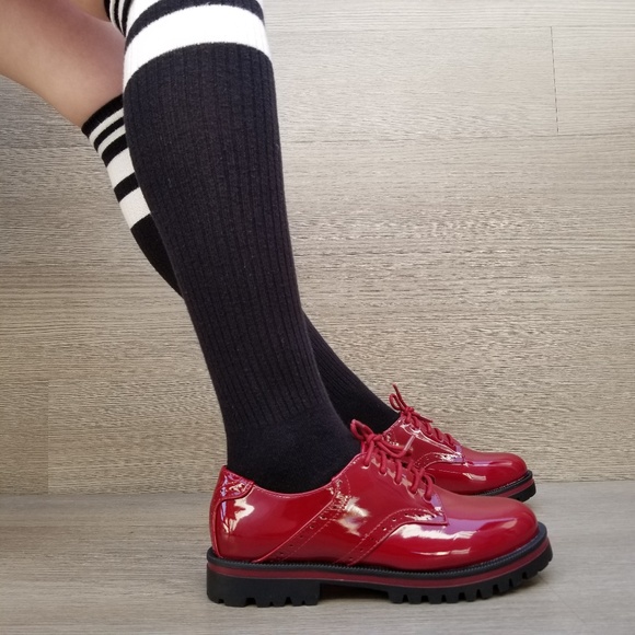 Red Vinyl Patent Leather Chunky Oxford Creepers-Q - Picture 5 of 8